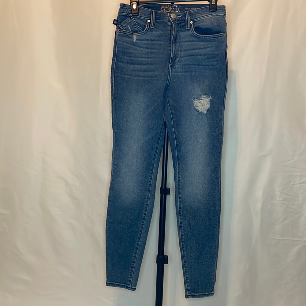 Rock & Republic High Roller Jeans Size 8 Distressed EUC